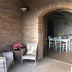 La Casina Di Helen Apartament Montalcino