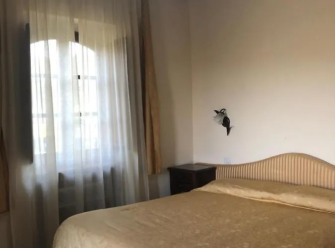 La Casina Di Helen Montalcino